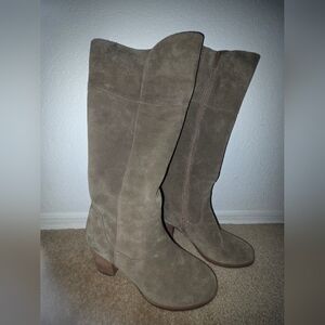 Elegant Suede Heeled Boots - Brown